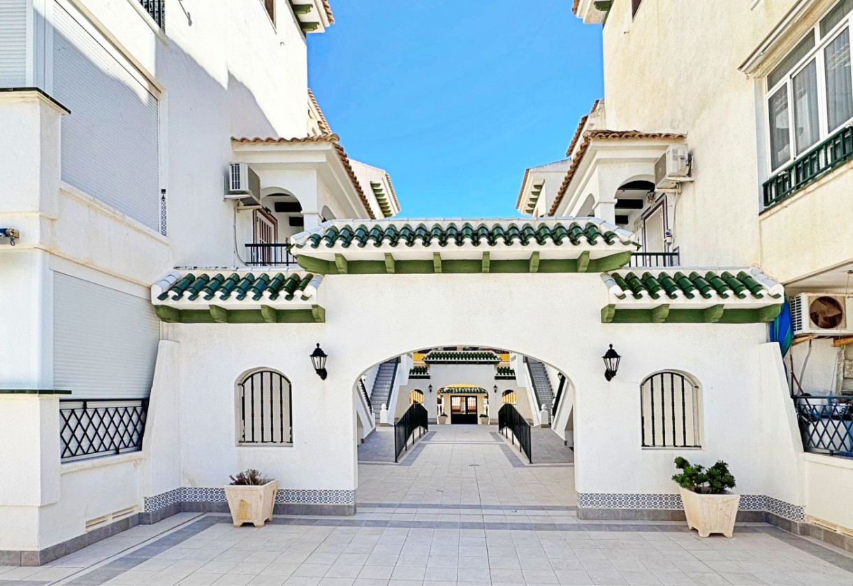 Rynek wtórny · Apartment · Torrevieja · La mata