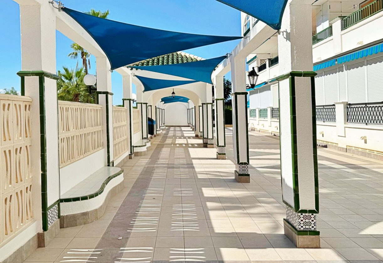 Rynek wtórny · Apartment · Torrevieja · La mata