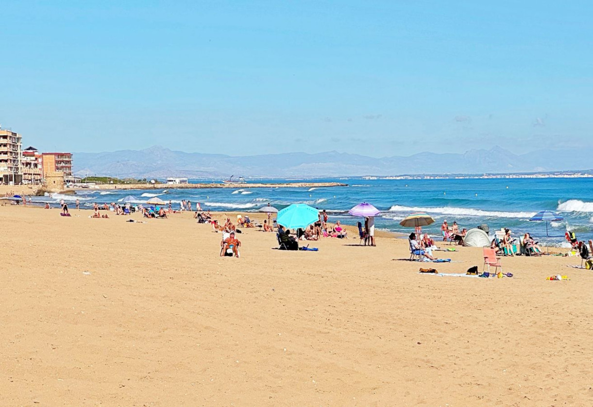 Rynek wtórny · Apartment · Torrevieja · La mata