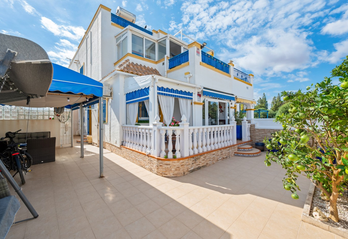 Sale · House · Torrevieja · Habaneras