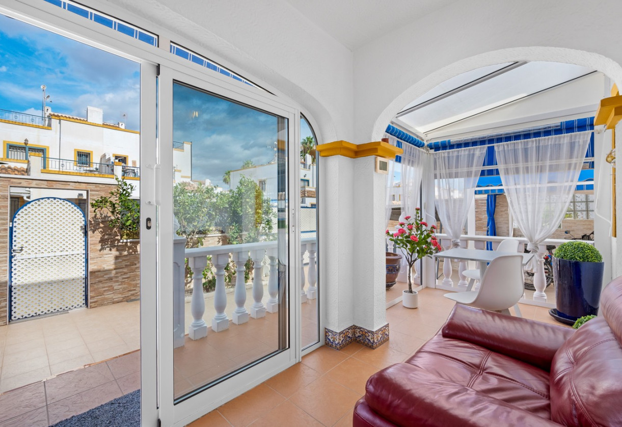 Sale · House · Torrevieja · Habaneras