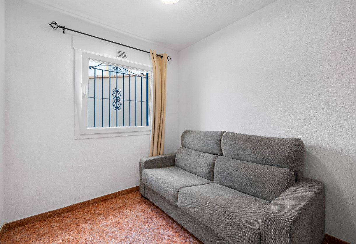 Sale · House · Torrevieja · Habaneras