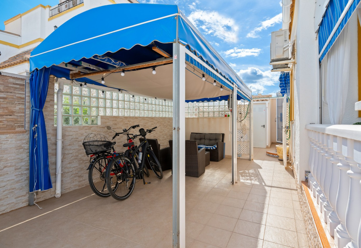 Sale · House · Torrevieja · Habaneras