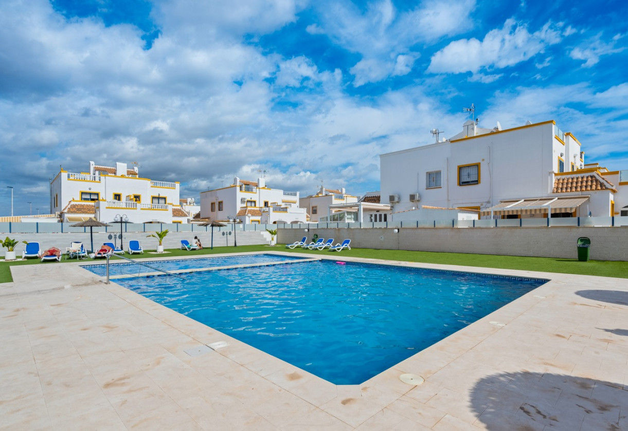 Sale · House · Torrevieja · Habaneras