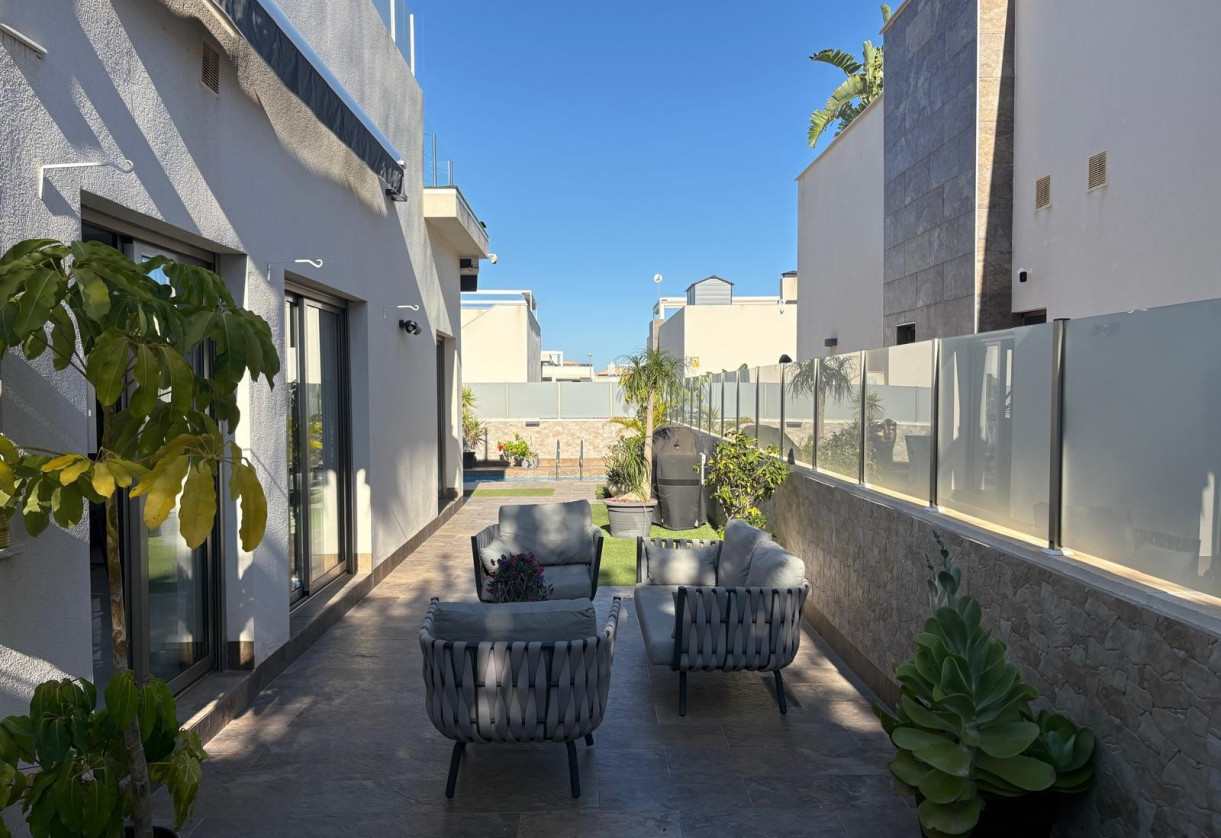 Reventa · Villa · Orihuela Costa · Villamartín