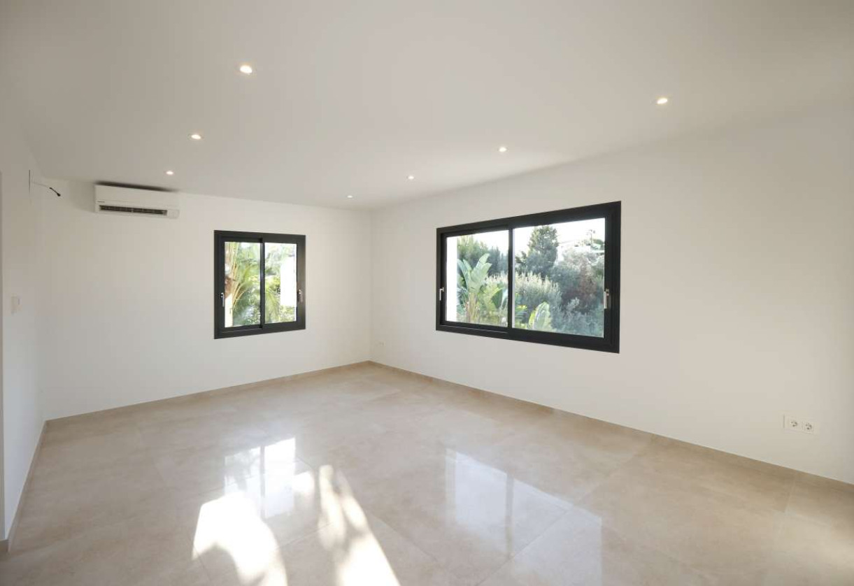 New Build · detached house · Calpe