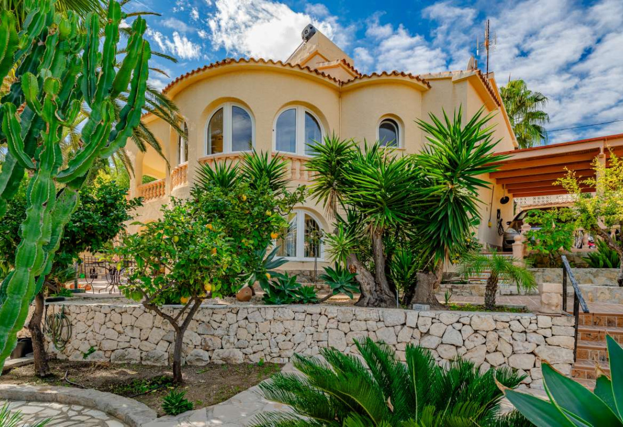 Rynek wtórny · detached house · Calpe