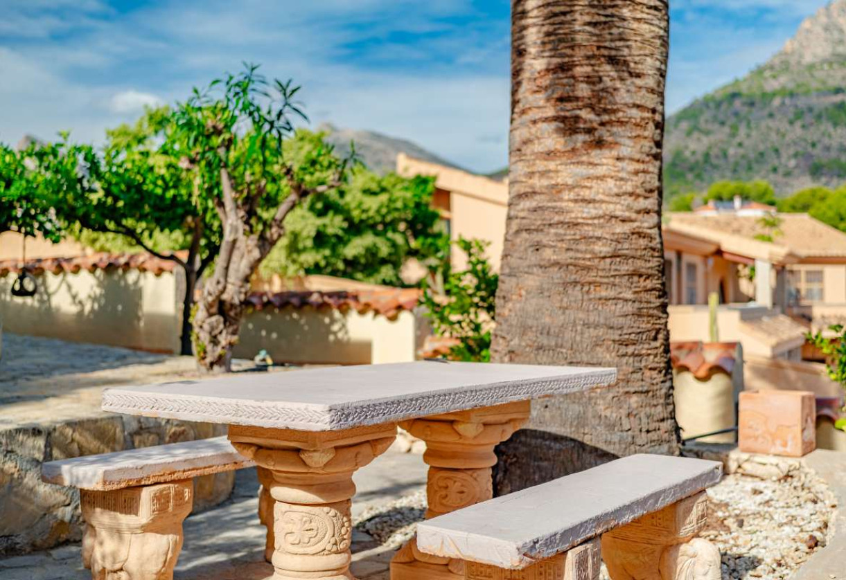 Rynek wtórny · detached house · Calpe