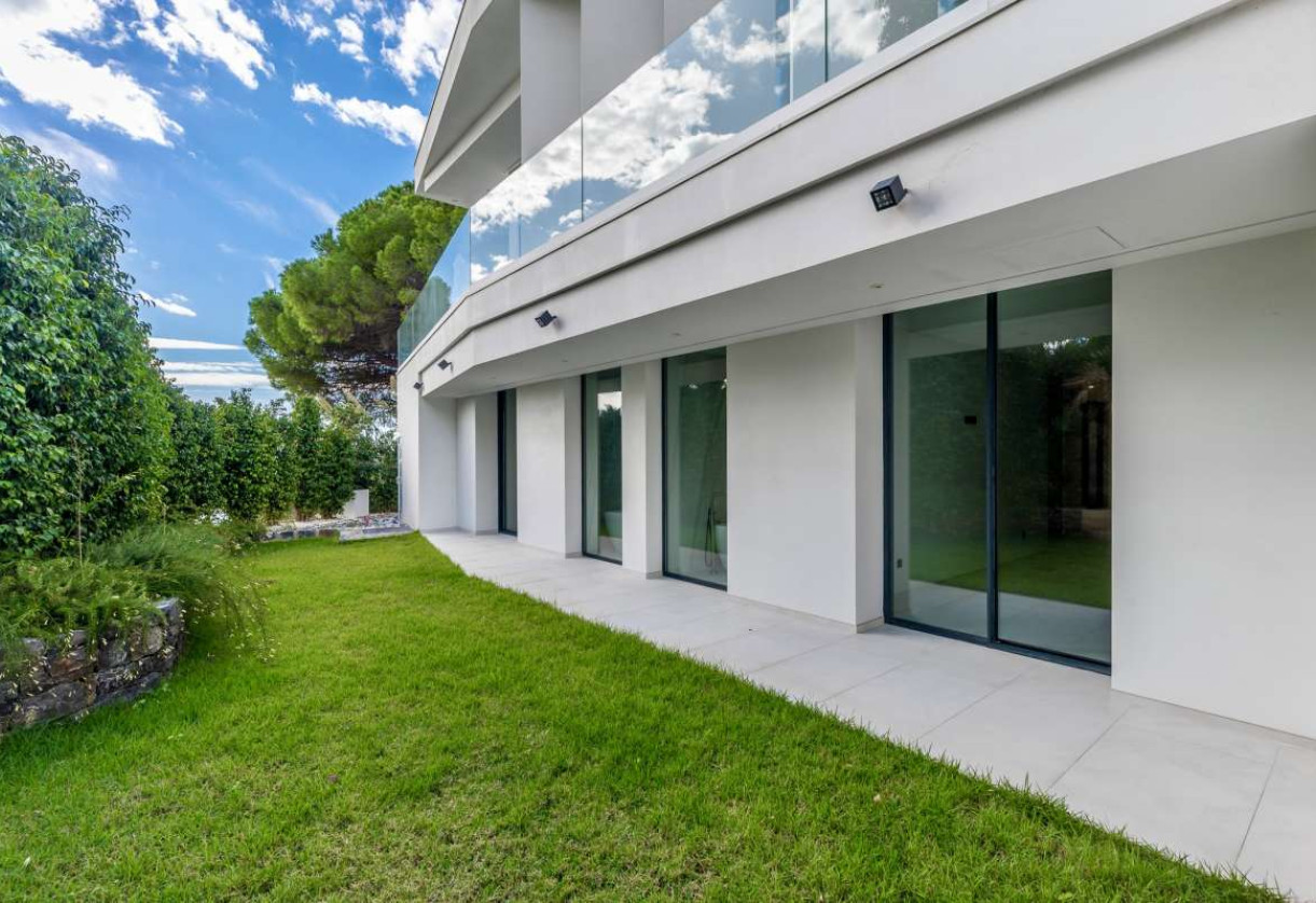 Rynek wtórny · detached house · Altea