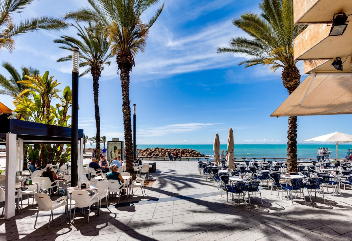 Sale · Apartment · Torrevieja · Paseo maritimo