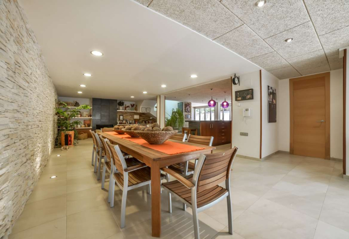 Sale · detached house · Benidorm