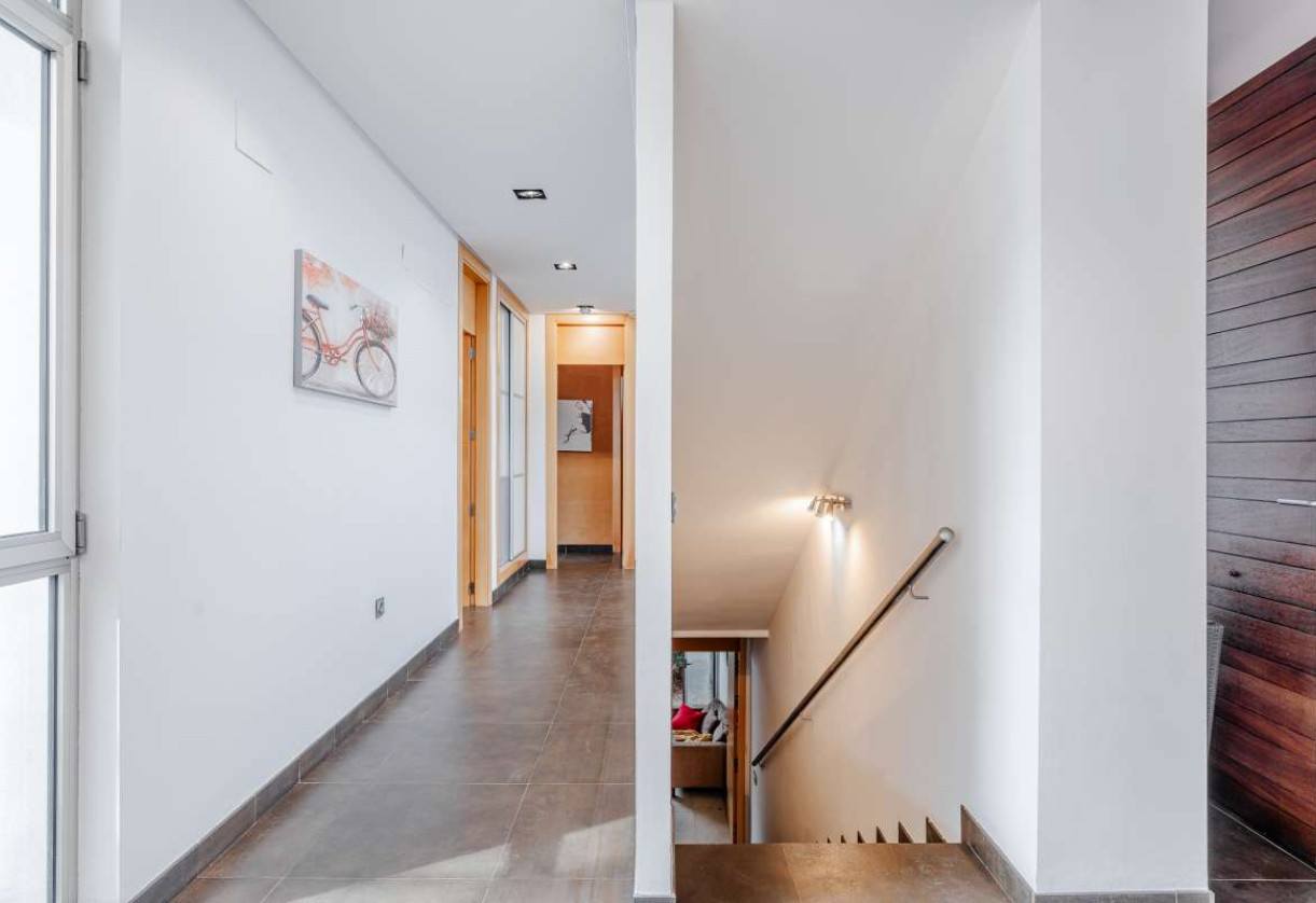 Sale · detached house · Benidorm