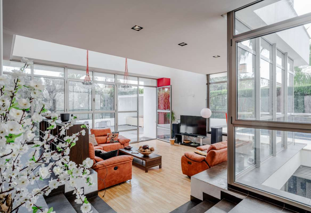 Sale · detached house · Benidorm