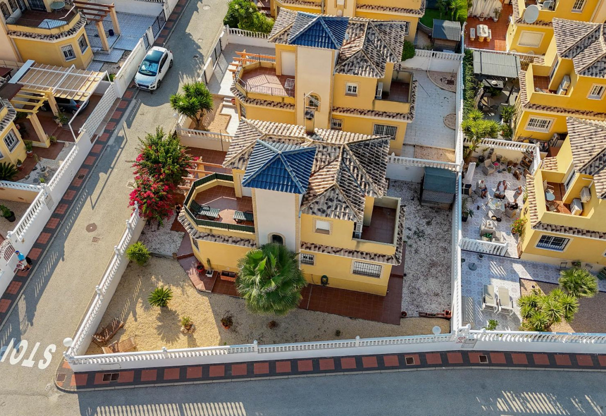 Reventa · Chalet · Algorfa · LO CRISPIN