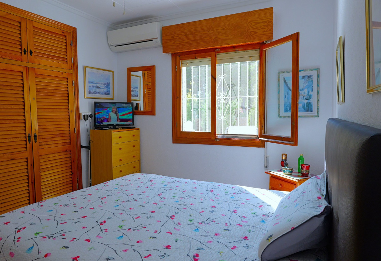 Sale · Villa · Torrevieja · Urbanización San Luis