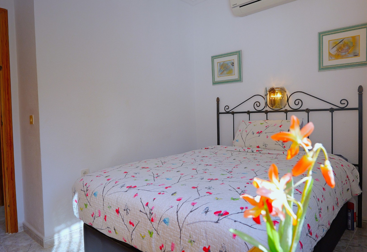 Sale · Villa · Torrevieja · Urbanización San Luis