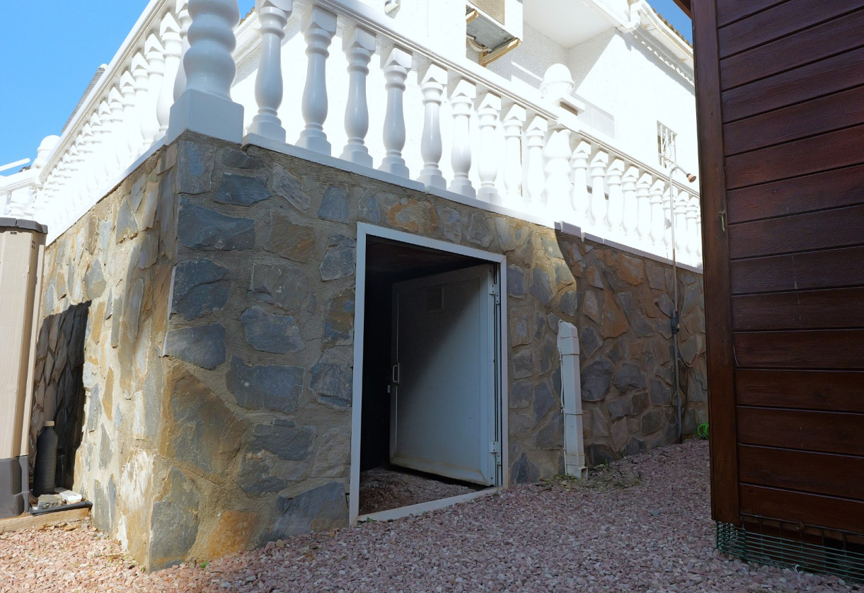 Sale · Villa · Torrevieja · Urbanización San Luis