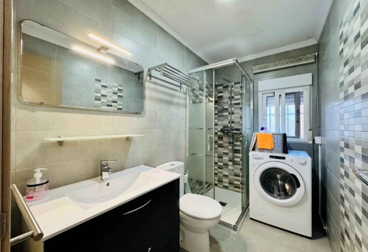 Rynek wtórny · Apartment · La Mata · Alanis