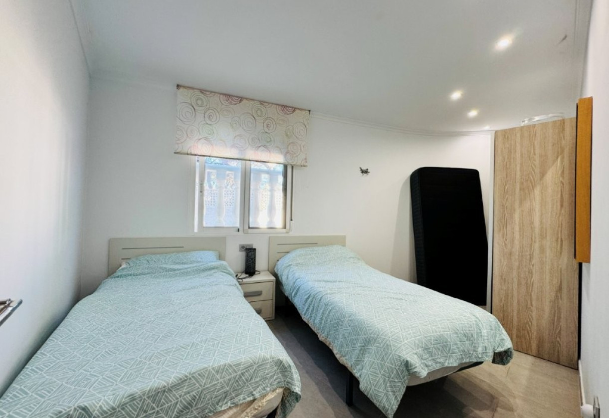 Rynek wtórny · Apartment · La Mata · Alanis