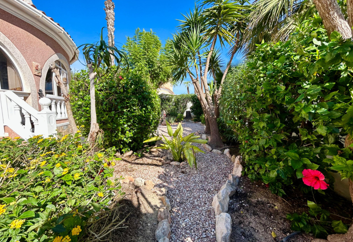 Reventa · Detached House / Villa · El Chaparral