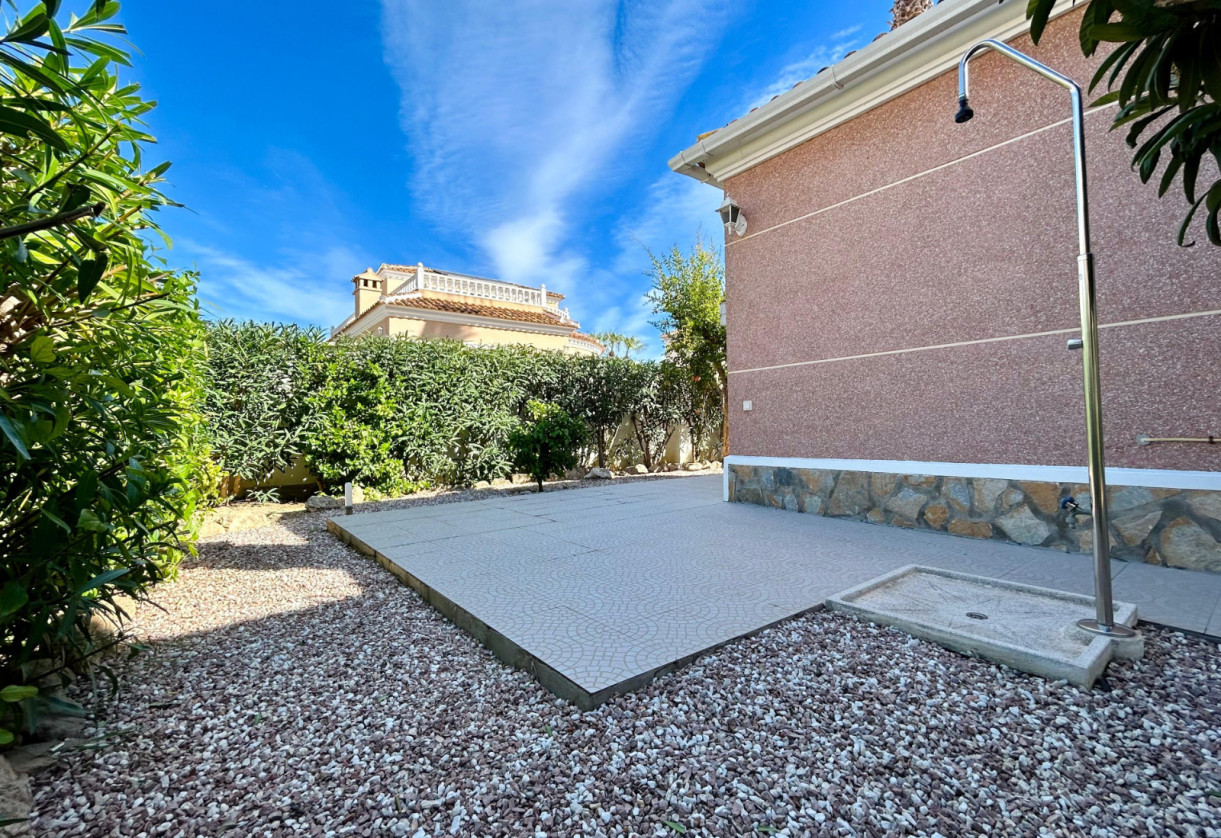 Reventa · Detached House / Villa · El Chaparral