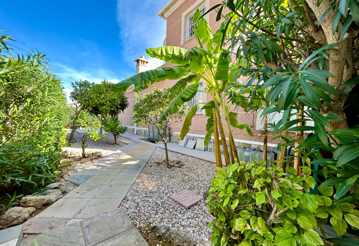 Reventa · Detached House / Villa · El Chaparral