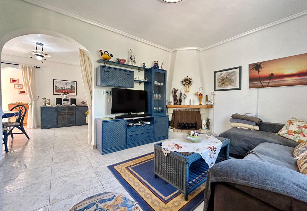 Reventa · Detached House / Villa · El Chaparral