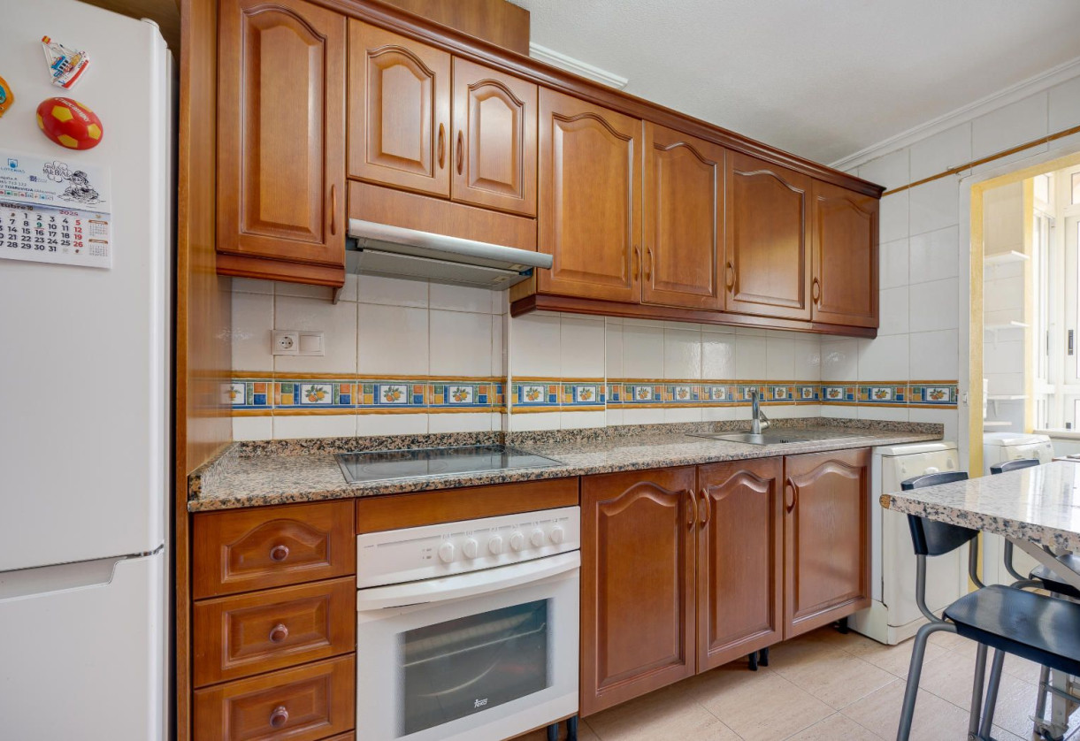 Rynek wtórny · Apartment · Torrevieja · Centro