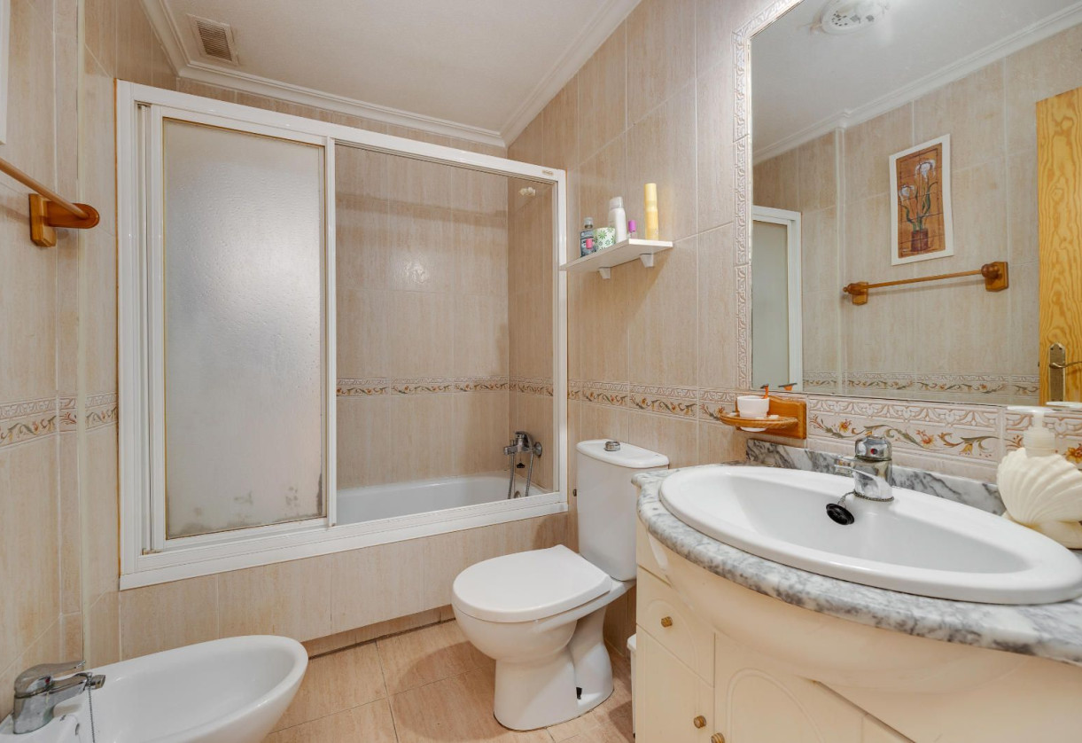 Rynek wtórny · Apartment · Torrevieja · Centro