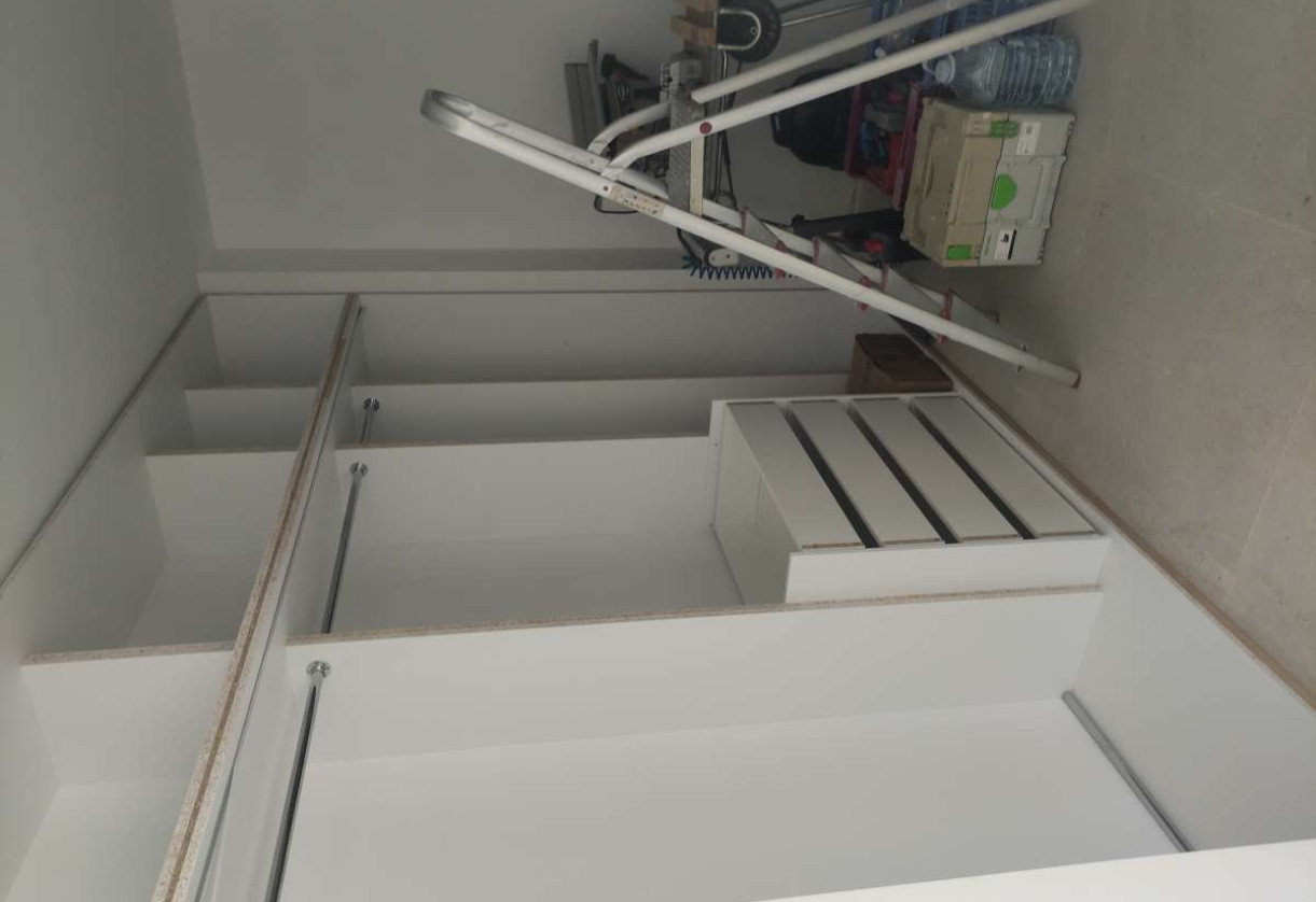 Resale · detached house · Altea