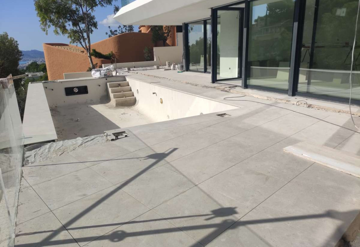 Resale · detached house · Altea