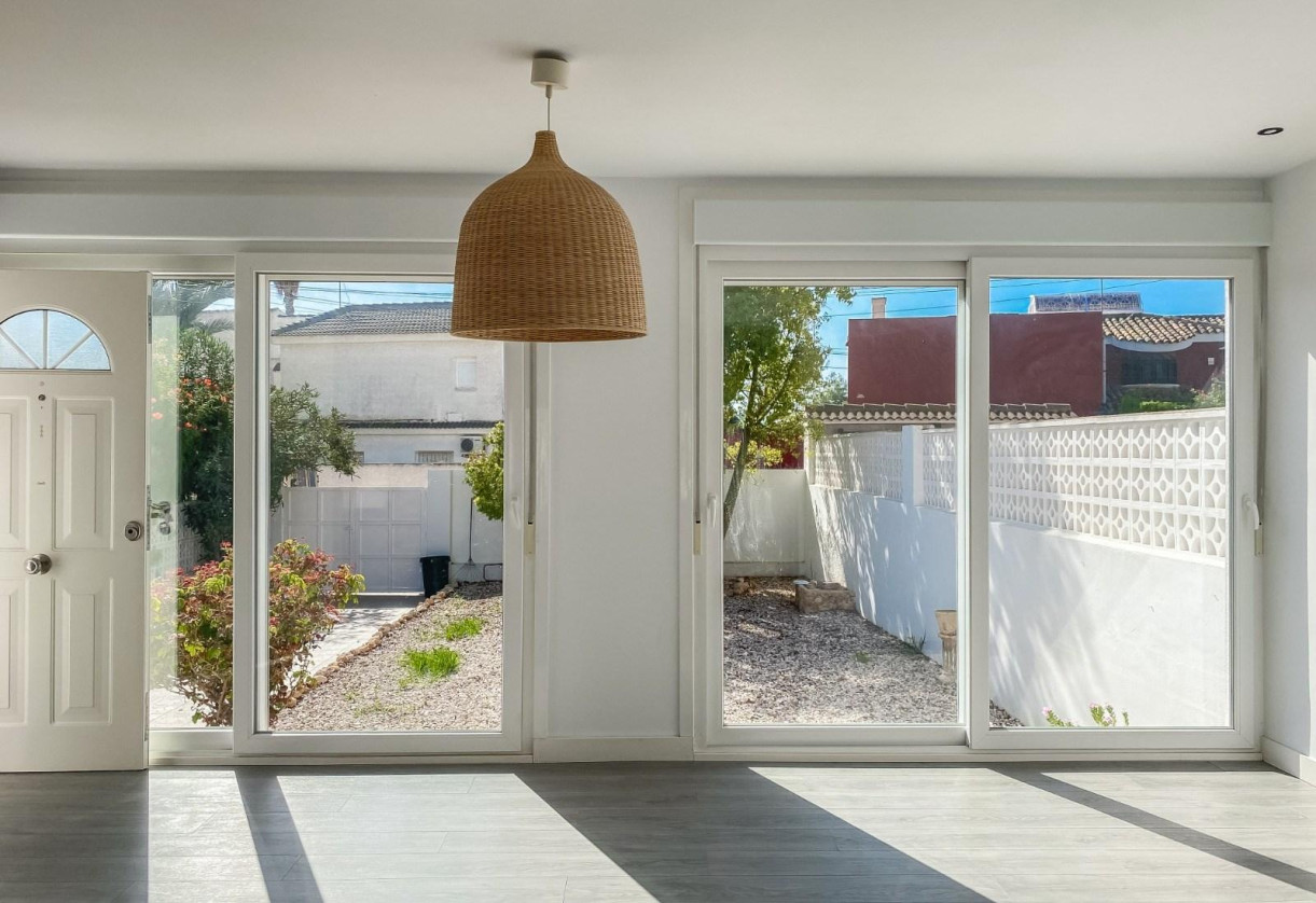 Sale · Chalet · Torrevieja · AGUAS NUEVAS