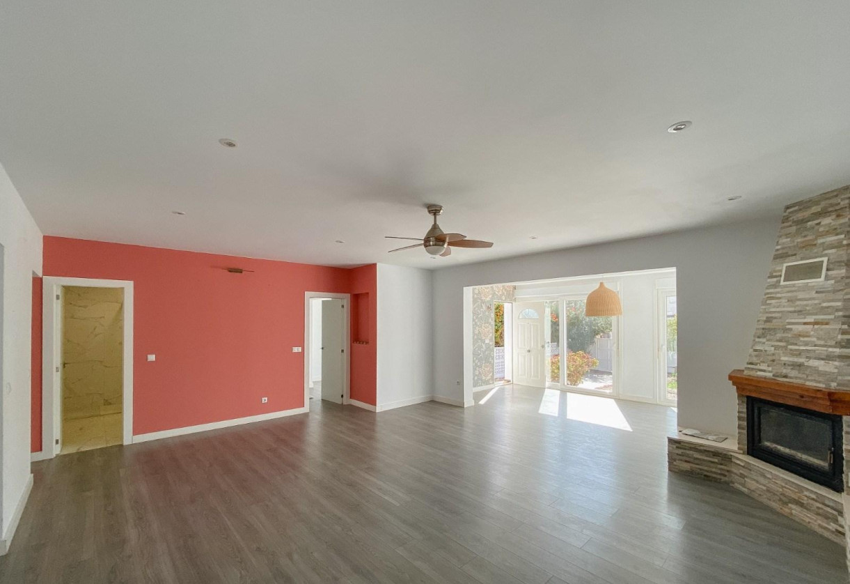 Sale · Chalet · Torrevieja · AGUAS NUEVAS