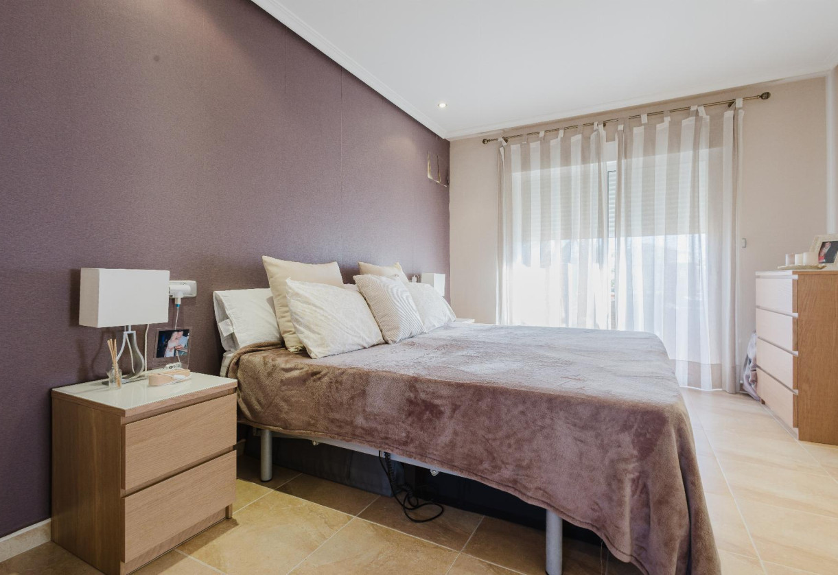 Sale · Chalet · Torrevieja · LA SIESTA