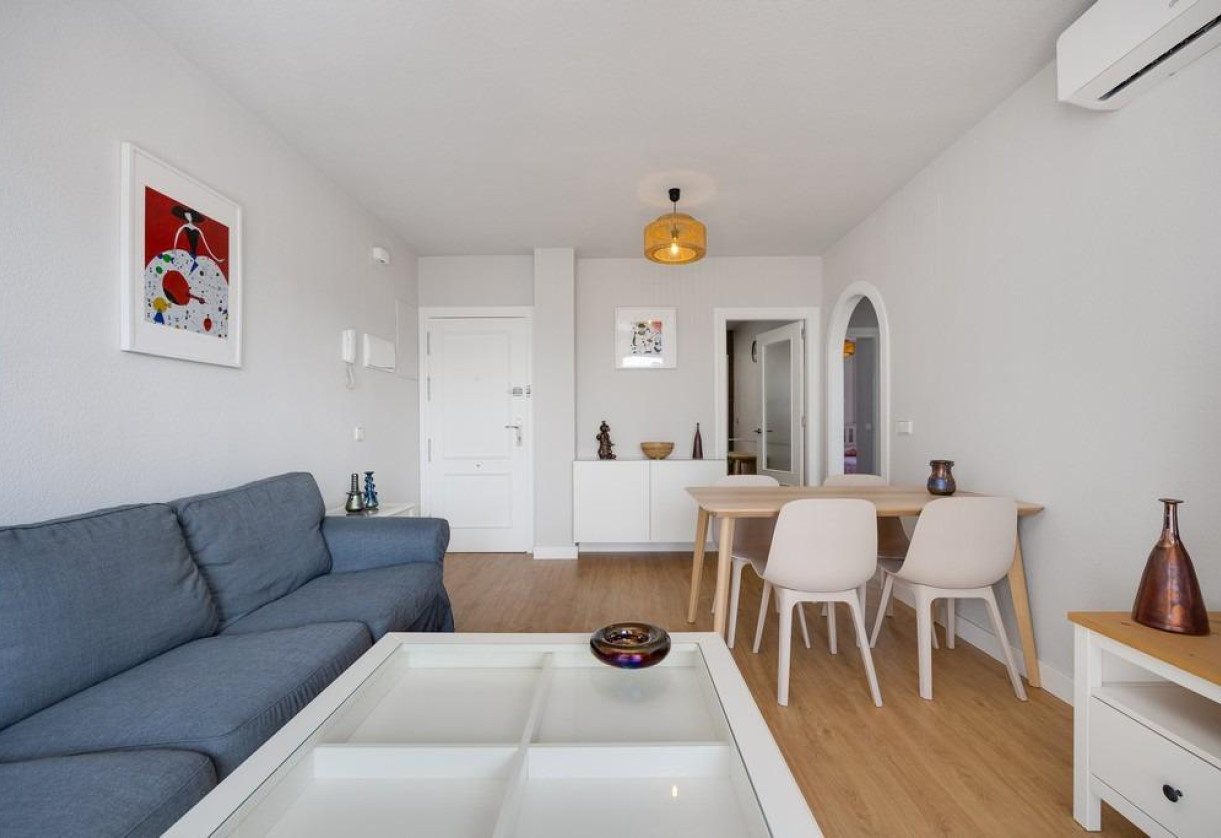 Reventa · Apartment · Orihuela Costa · Campoamor