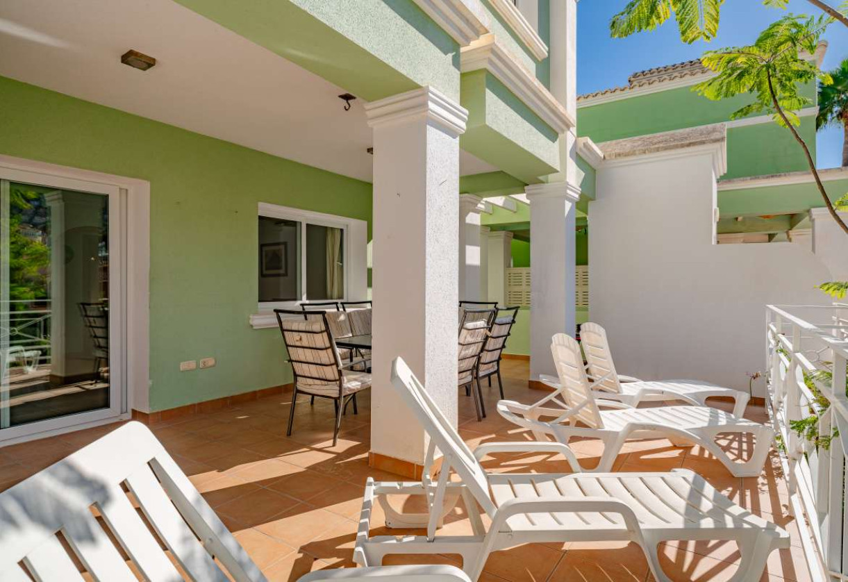 Resale · House · Calpe