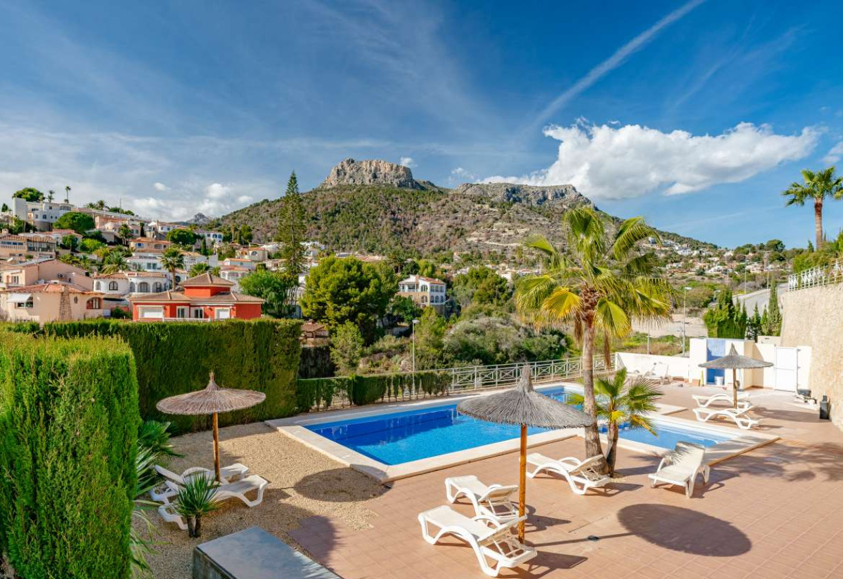 Resale · House · Calpe