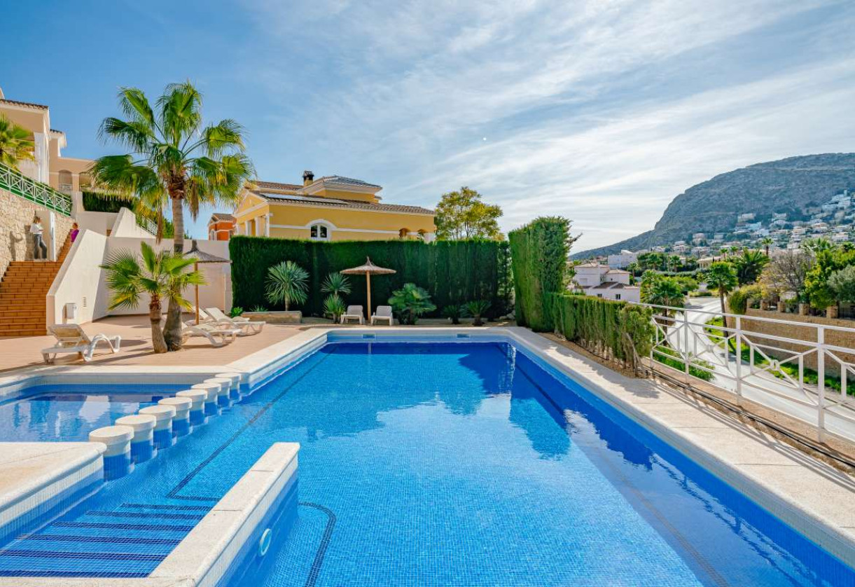 Resale · House · Calpe