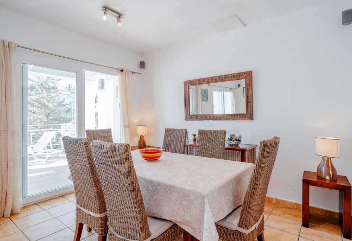 Resale · House · Calpe