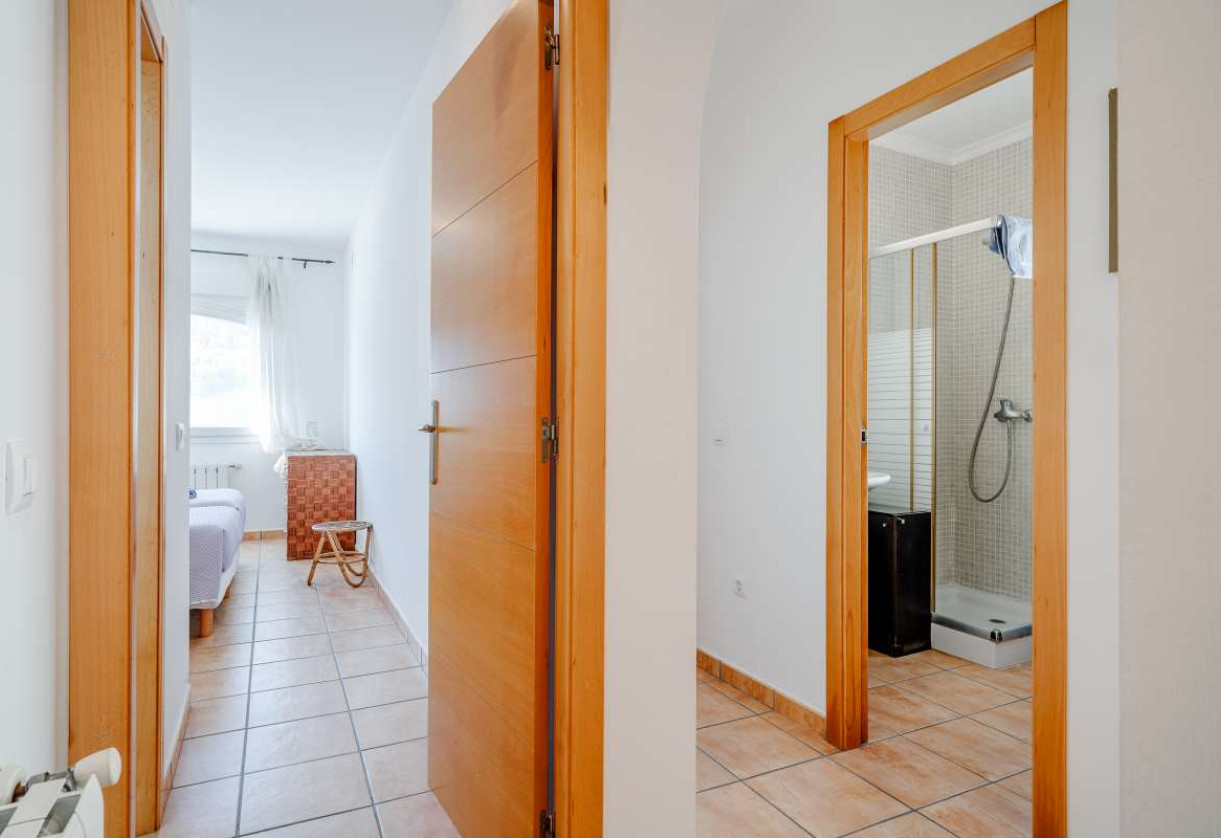 Resale · House · Calpe