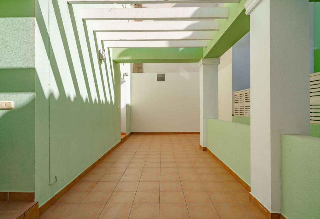 Resale · House · Calpe