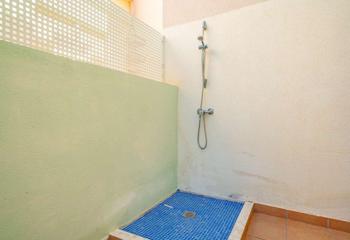 Resale · House · Calpe