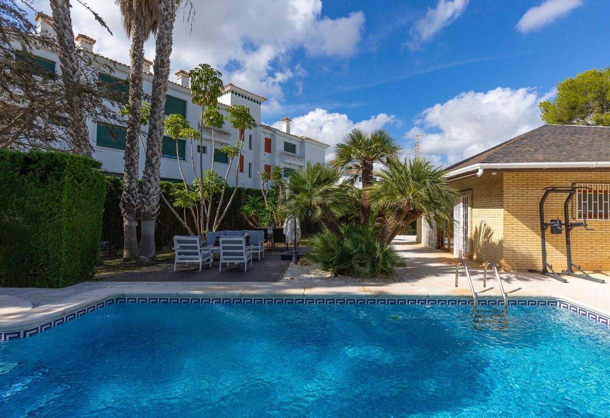 Sale · Villa · Orihuela Costa · Las Filipinas