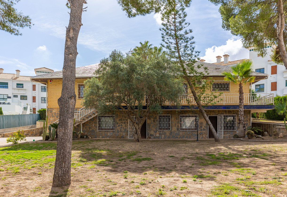 Sale · Villa · Orihuela Costa · Las Filipinas