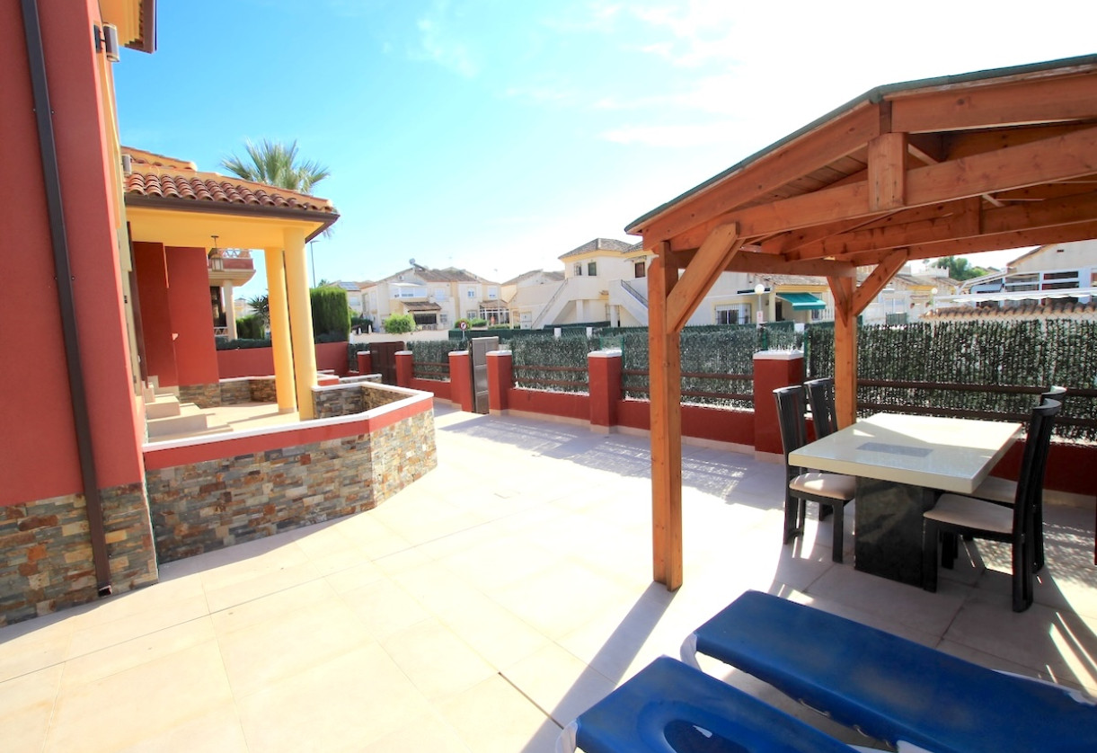 Sale · Villa · Algorfa - Urb. Lo Crispin