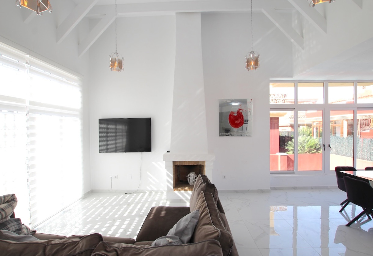 Sale · Villa · Algorfa - Urb. Lo Crispin