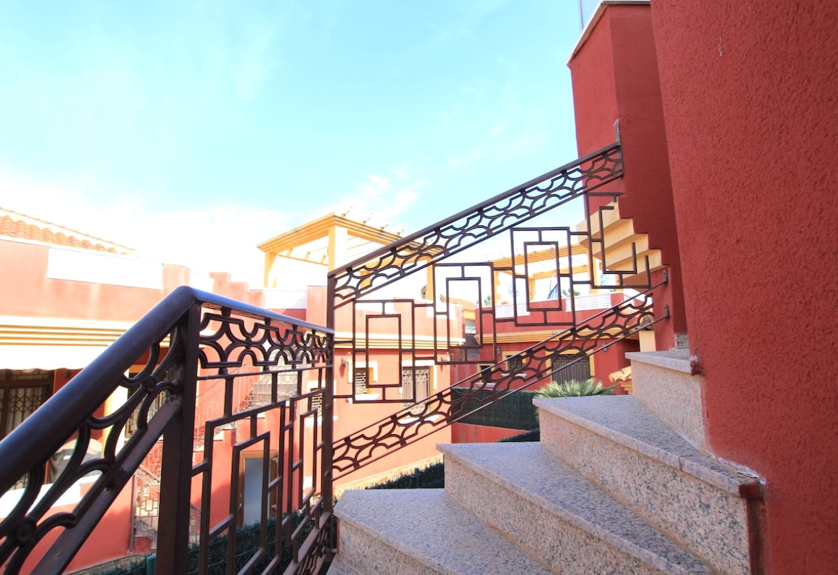 Sale · Villa · Algorfa - Urb. Lo Crispin