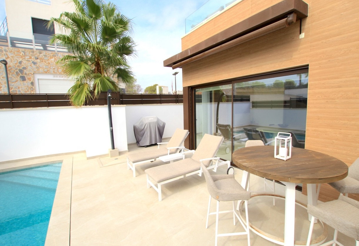 Resale · Villa · Algorfa - La Finca Golf