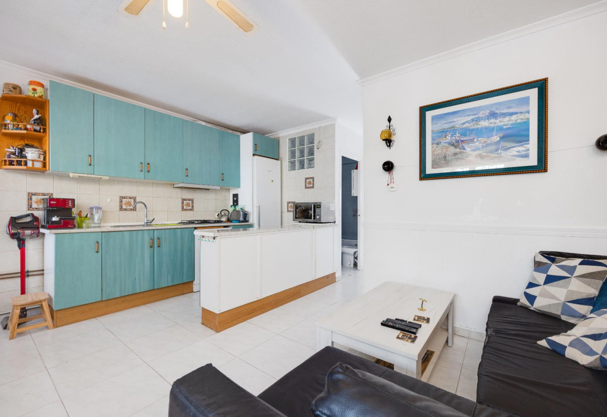 Reventa · terraced house · Torrevieja · Los Ángeles