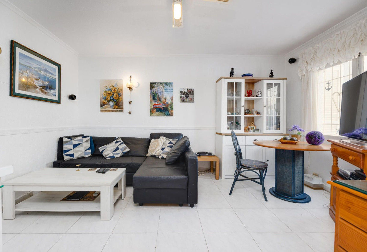 Reventa · terraced house · Torrevieja · Los Ángeles